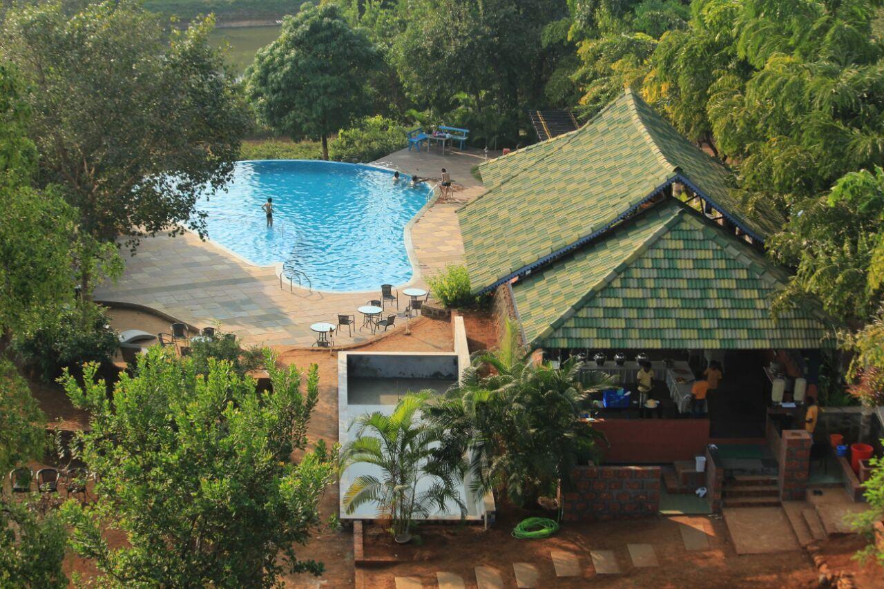 Cherilyn Monta Resort - Ratnagiri Vatul Eksteriør billede