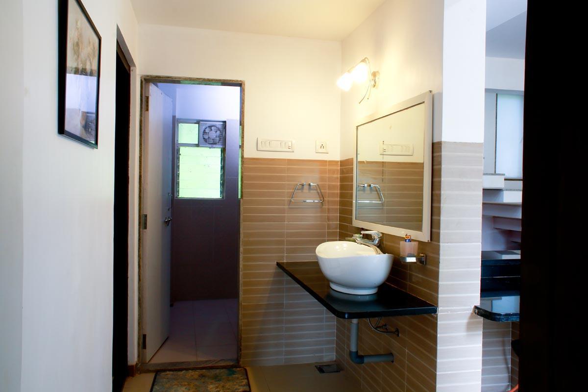 Cherilyn Monta Resort - Ratnagiri Vatul Eksteriør billede